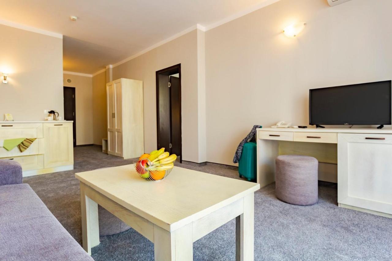 Oasis Del Mare Beach Front Hotel 洛泽内茨 外观 照片