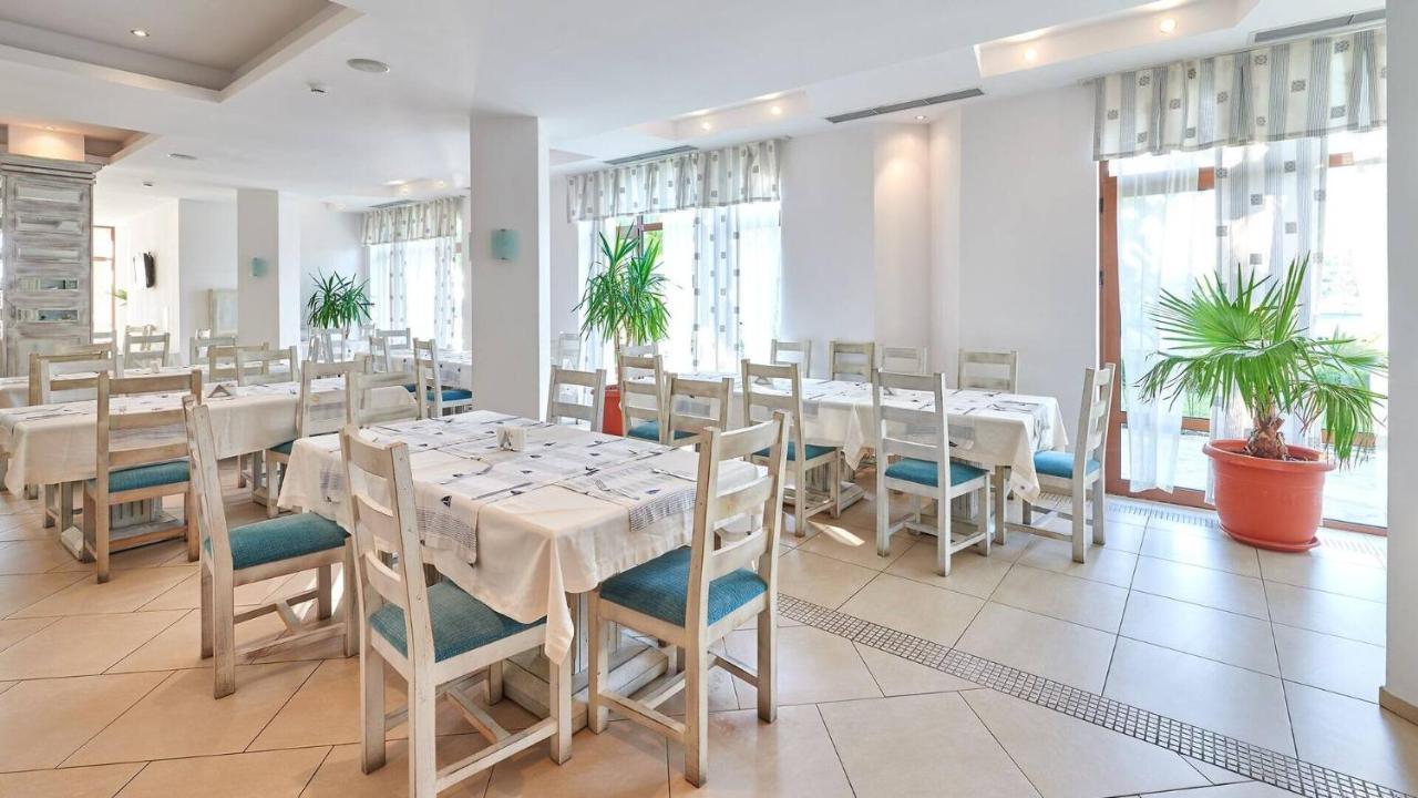 Oasis Del Mare Beach Front Hotel 洛泽内茨 外观 照片