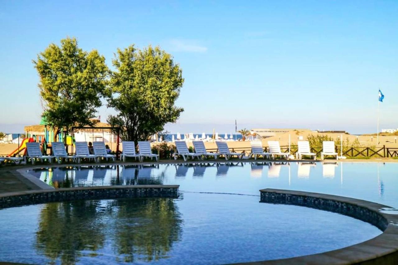 Oasis Del Mare Beach Front Hotel 洛泽内茨 外观 照片