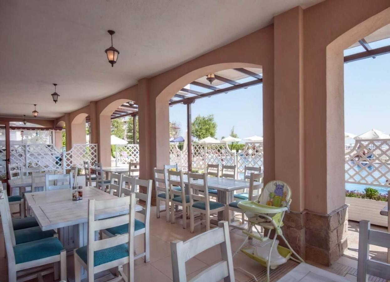 Oasis Del Mare Beach Front Hotel 洛泽内茨 外观 照片